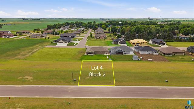 1410 Castle St, Larchwood, IA 51241