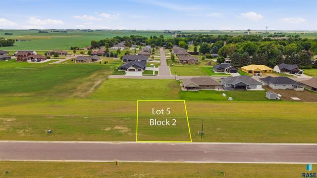 1500 Castle St, Larchwood, IA 51241