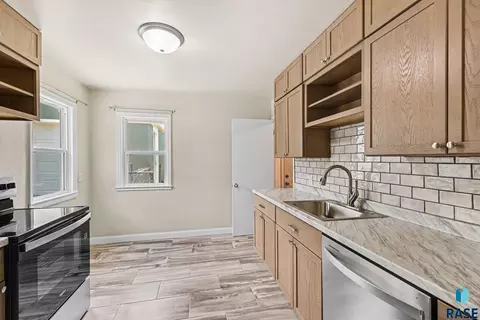 Kitchen - 2305 E 11th St, Sioux Falls, SD 57103 photo 1 of 3