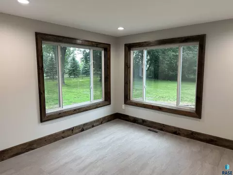 414 Bowdoin St, Goodwin, SD 57238 photo 9
