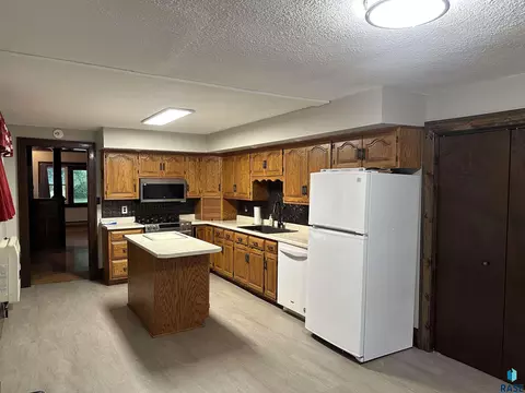 414 Bowdoin St, Goodwin, SD 57238 photo 7