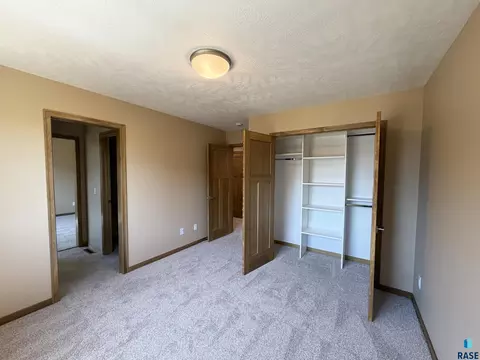 Bedroom - 5113 E 67th St, Sioux Falls, SD 57108 photo 2 of 3