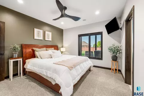 Bedroom - S Ridgestone Dr, Sioux Falls, SD 57108 photo 3 of 3