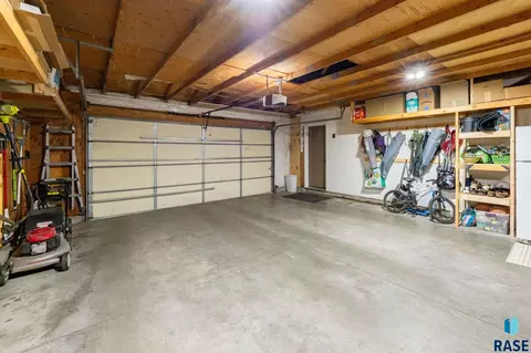 201 N Chris St, Worthing, SD 57077 photo 42
