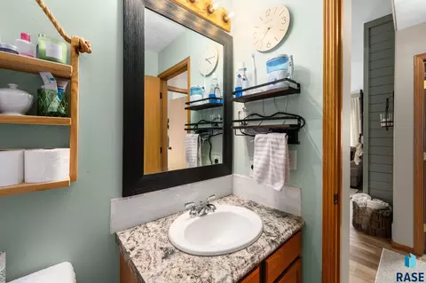 201 N Chris St, Worthing, SD 57077 photo 23