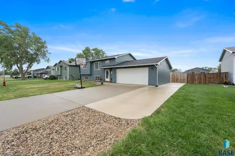 201 N Chris St, Worthing, SD 57077 photo 4