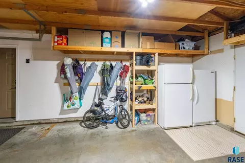 201 N Chris St, Worthing, SD 57077 photo 40