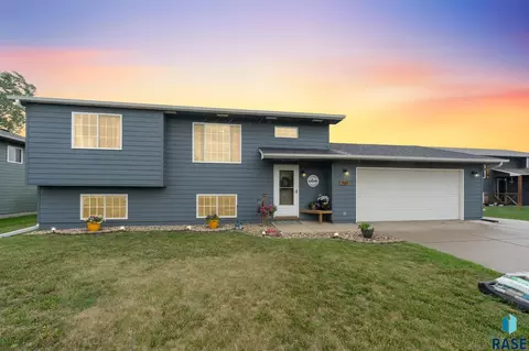 201 N Chris St, Worthing, SD 57077 photo 1