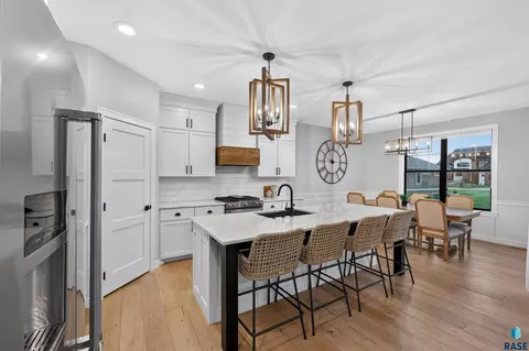 Kitchen - E 77th St, Sioux Falls, SD 57108 photo 1 of 7