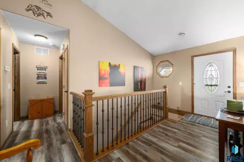 45139 Hawk Dr, Montrose, SD 57048 photo 18
