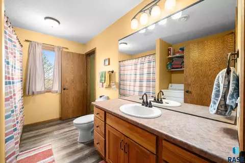 45139 Hawk Dr, Montrose, SD 57048 photo 27