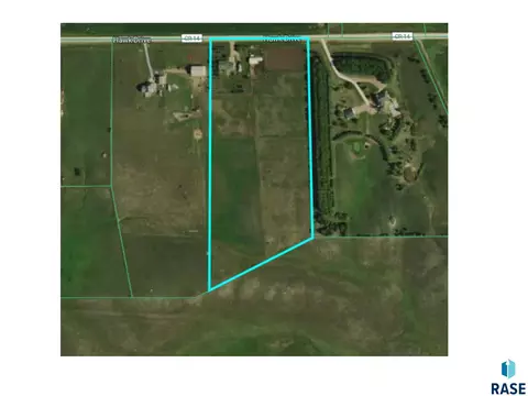 45139 Hawk Dr, Montrose, SD 57048 photo 42