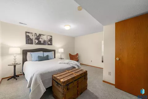 Bedroom - 27210 Lovely Pl, Tea, SD 57064 photo 5 of 6