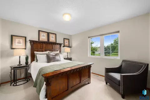 Bedroom - 27210 Lovely Pl, Tea, SD 57064 photo 3 of 6