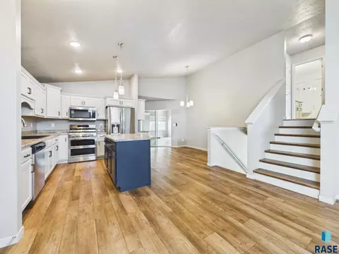 Kitchen - 905 Fanning St, Tea, SD 57064 photo 1 of 5