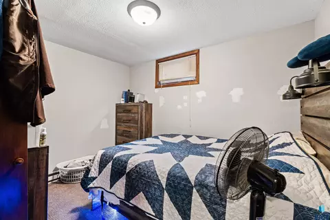 Bedroom - 1008 4th St, Garretson, SD 57030 photo 7 of 13