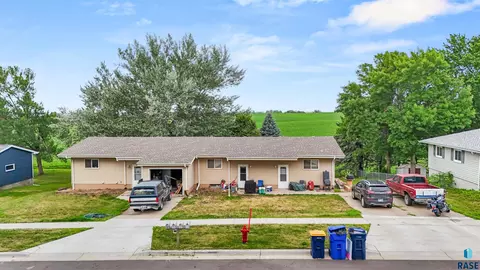 Other - 1008 4th St, Garretson, SD 57030 photo 8 of 11