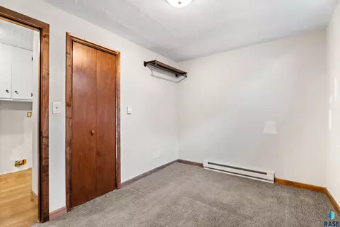 Bedroom - 1008 4th St, Garretson, SD 57030 photo 11 of 13