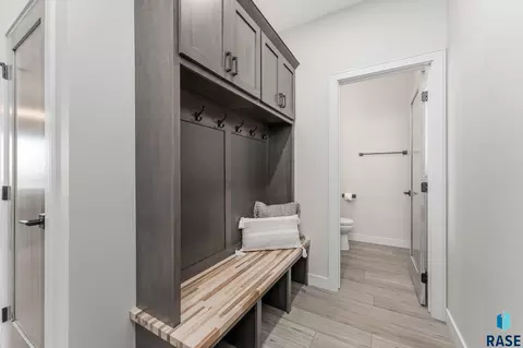 Entry Way - 2700 N Sylvan Cir, Tea, SD 57064 photo 1 of 1