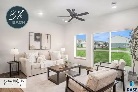 2806 S Broek Dr, Sioux Falls, SD 57106