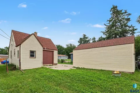 1305 E 12th St, Sioux Falls, SD 57103 photo 20