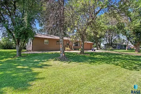 7713 E 38th St, Sioux Falls, SD 57110 photo 23