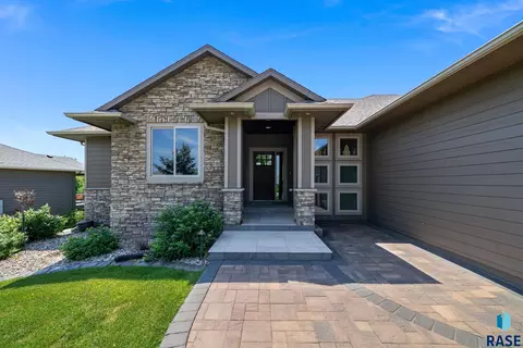 Exterior - 7309 E Donnelly Dr, Sioux Falls, SD 57110 photo 19 of 19