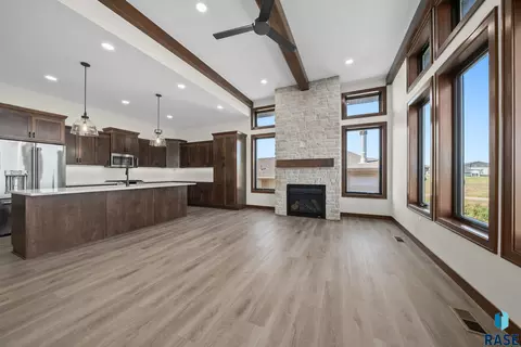 Living - 7804 E Bull Pine Trl, Sioux Falls, SD 57110 photo 4 of 8
