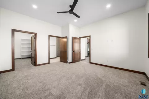 Bedroom - 7804 E Bull Pine Trl, Sioux Falls, SD 57110 photo 2 of 6