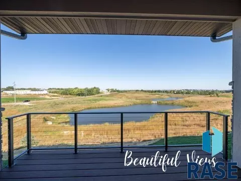 View/Area - 7804 E Bull Pine Trl, Sioux Falls, SD 57110 photo 1 of 6