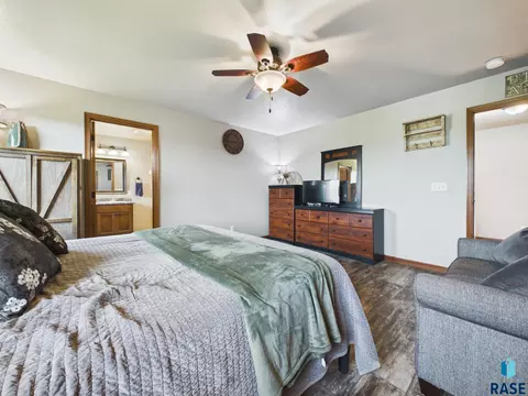 Bedroom - 3917 E Brookline Dr, Sioux Falls, SD 57103 photo 4 of 6