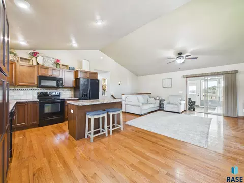 Other - 3917 E Brookline Dr, Sioux Falls, SD 57103 photo 5 of 15