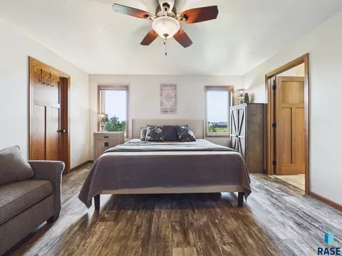 Bedroom - 3917 E Brookline Dr, Sioux Falls, SD 57103 photo 3 of 6