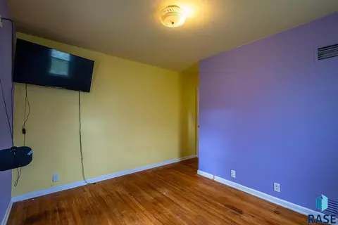 Bedroom - 808 2nd St, Garretson, SD 57030 photo 2 of 3