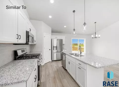 2209 E Alexa St, Brandon, SD 57005 photo 8