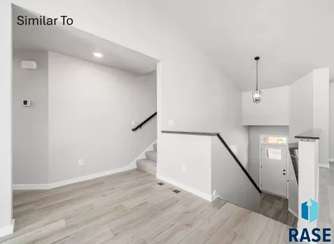 2209 E Alexa St, Brandon, SD 57005 photo 11