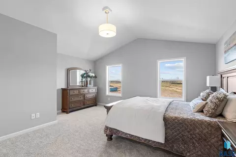 2213 E Alexa St, Brandon, SD 57005 photo 17
