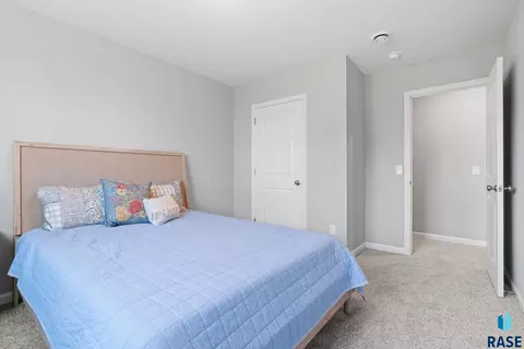 2213 E Alexa St, Brandon, SD 57005 photo 31