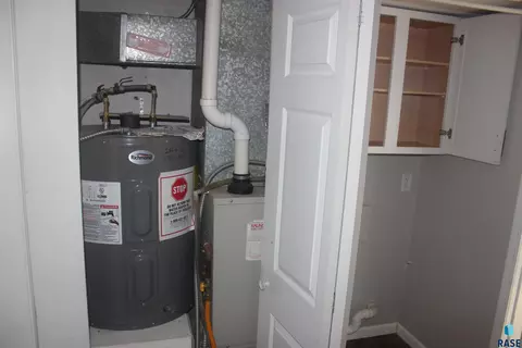 Other - 1011 E 13th St, Yankton, SD 57078 photo 10 of 15