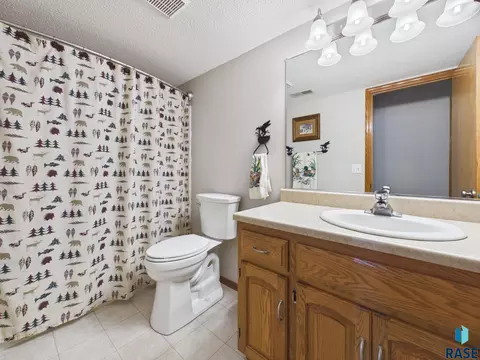 Bath - 1705 E 63rd St, Sioux Falls, SD 57108 photo 2 of 2
