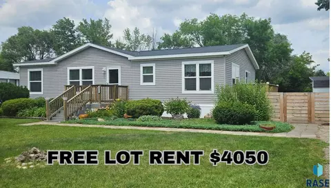 433 W Wye Mesa, Brookings, SD 57006