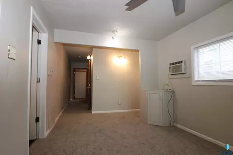 1312 E 5th St, Sioux Falls, SD 57103 photo 16