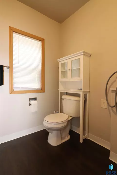 1312 E 5th St, Sioux Falls, SD 57103 photo 25
