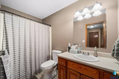 Bath - 3737 E Mission St, Sioux Falls, SD 57103 photo 2 of 2