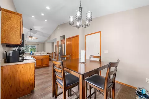 Dining - 3737 E Mission St, Sioux Falls, SD 57103 photo 1 of 2
