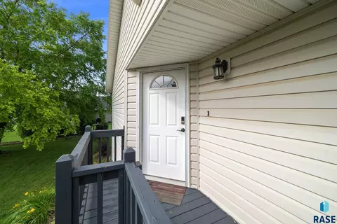 Exterior - 3737 E Mission St, Sioux Falls, SD 57103 photo 4 of 9