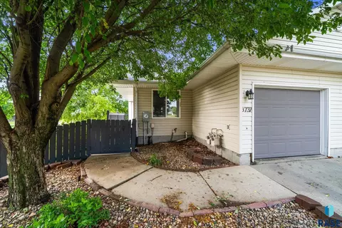 Exterior - 3737 E Mission St, Sioux Falls, SD 57103 photo 1 of 9