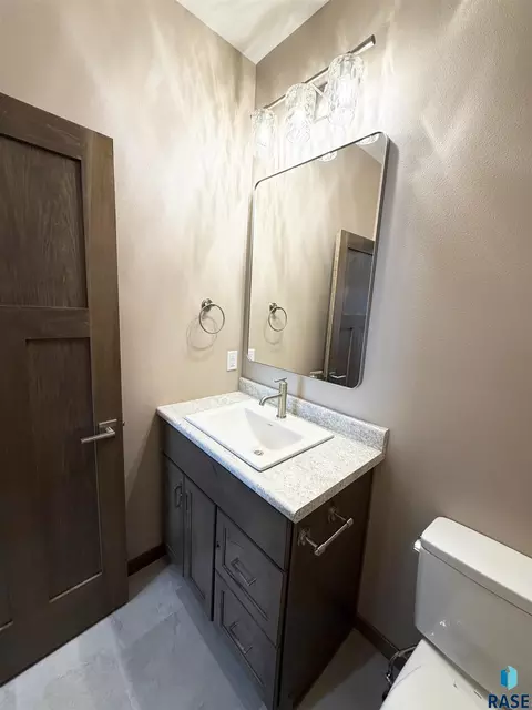 5117 E 67th St, Sioux Falls, SD 57108 photo 14