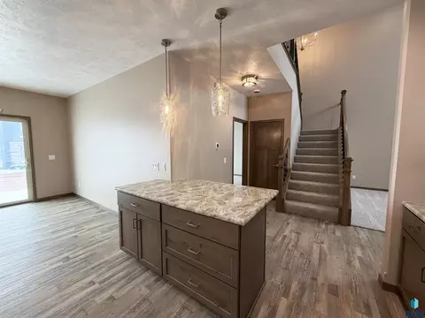 5117 E 67th St, Sioux Falls, SD 57108 photo 11