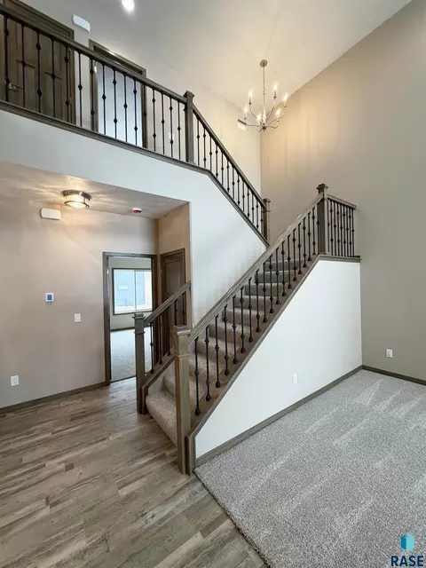 5117 E 67th St, Sioux Falls, SD 57108 photo 6